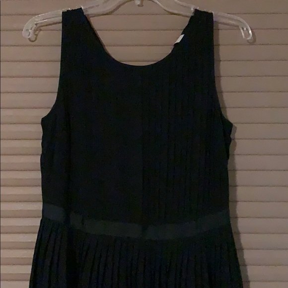 Classy Black LOFT dress Size 4 - Picture 4 of 4